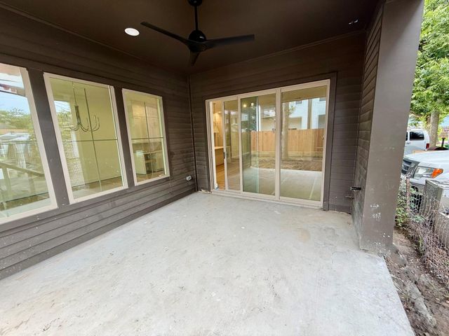 407 E 27th Street, Houston, TX 77008
