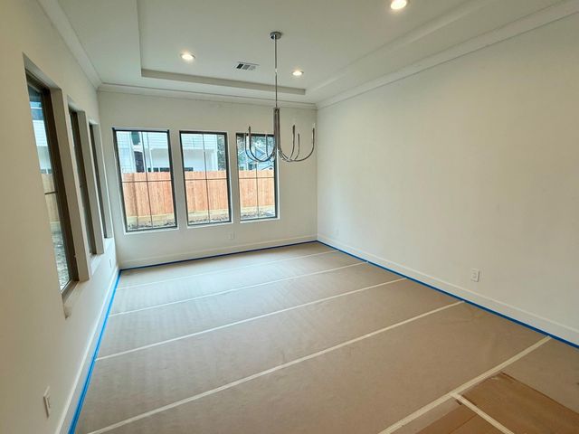 407 E 27th Street, Houston, TX 77008