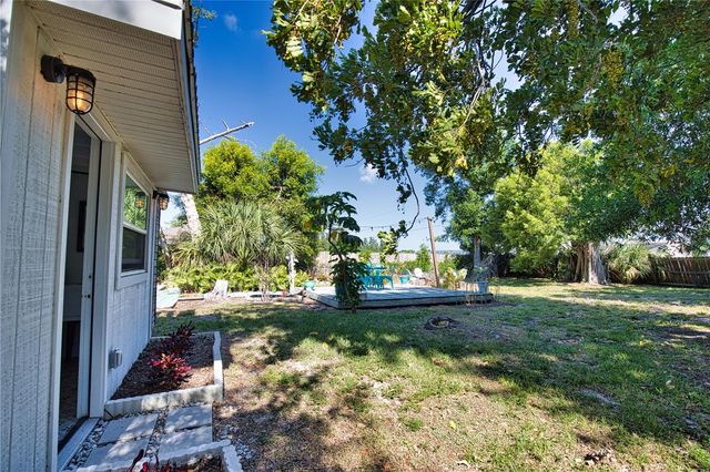 650 EDWARDS STREET, Englewood, FL 34223
