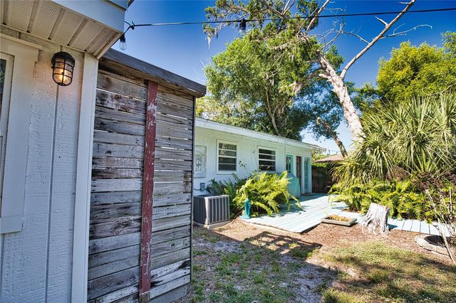 650 EDWARDS STREET, Englewood, FL 34223