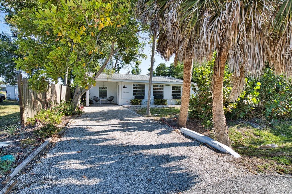 650 EDWARDS STREET, Englewood, FL 34223