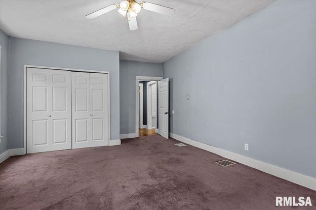 509 S WALNUT Street, Rochester, IL 62563