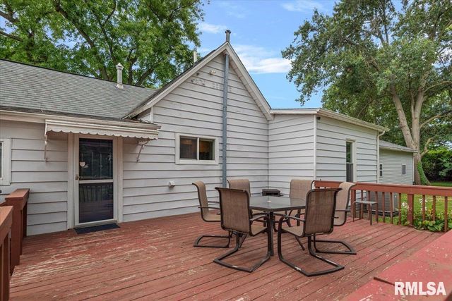 509 S WALNUT Street, Rochester, IL 62563
