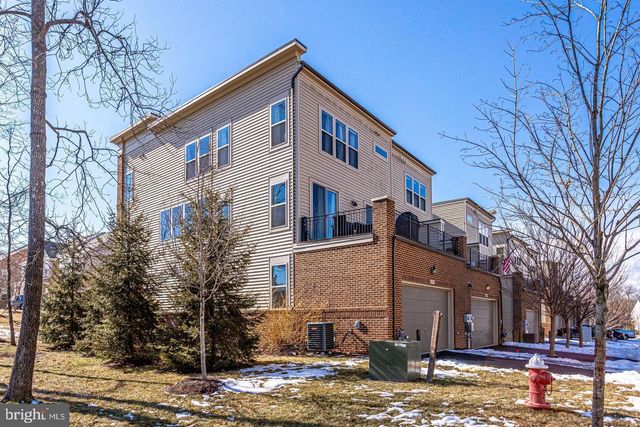 42257 BLISS TER, Brambleton, VA 20148