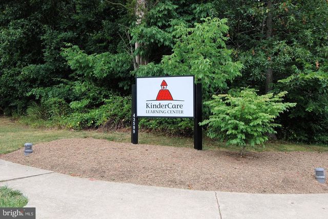 42257 BLISS TER, Brambleton, VA 20148