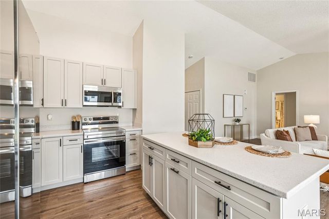 5017 Joshua Drive, Wentzville, MO 63385