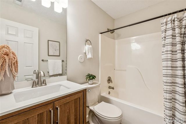 5017 Joshua Drive, Wentzville, MO 63385