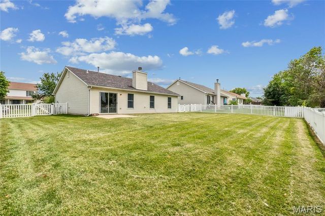 5017 Joshua Drive, Wentzville, MO 63385