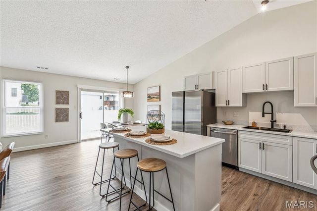 5017 Joshua Drive, Wentzville, MO 63385