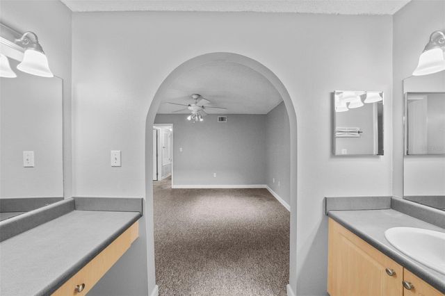 108 ALAMEDA COURT 236, Tampa, FL 33609