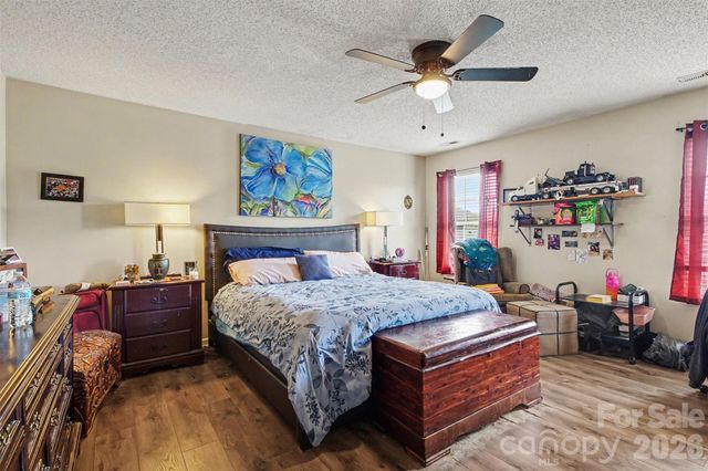 2026 Edenderry Drive, Statesville, NC 28625