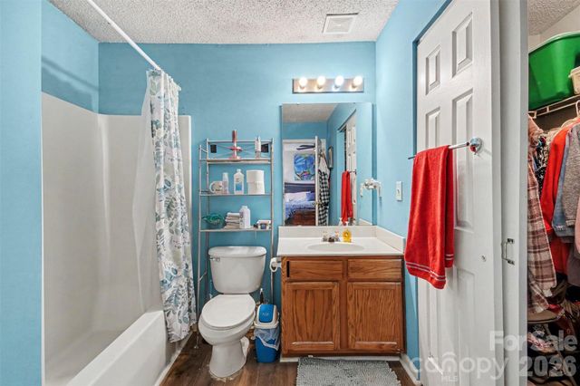 2026 Edenderry Drive, Statesville, NC 28625