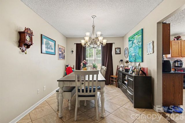 2026 Edenderry Drive, Statesville, NC 28625