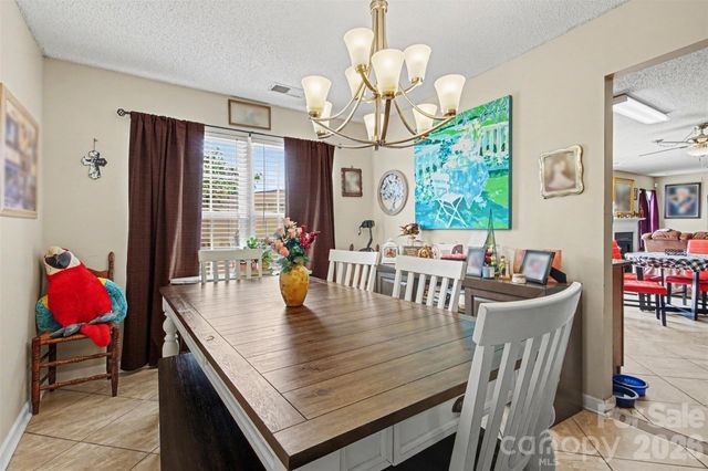 2026 Edenderry Drive, Statesville, NC 28625