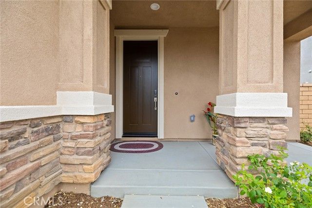 32265 Neal Lane, Menifee, CA 92584