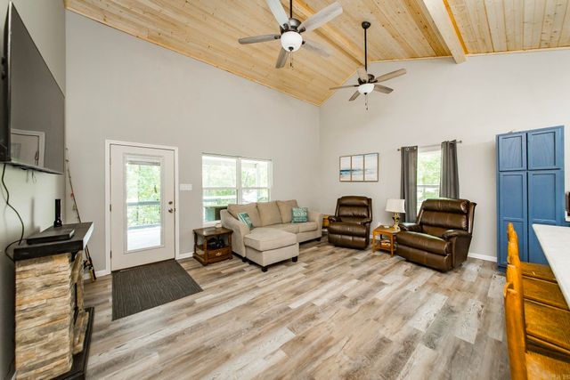 277 Highland Drive, Tumbling Shoals, AR 72581