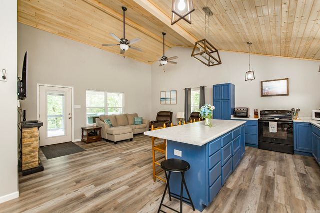 277 Highland Drive, Tumbling Shoals, AR 72581