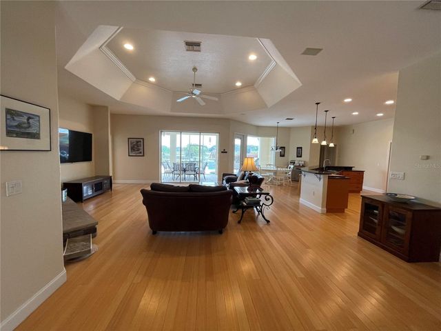 8785 NW 63RD STREET, Ocala, FL 34482