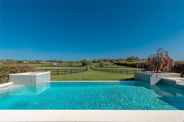 8785 NW 63RD STREET, Ocala, FL 34482