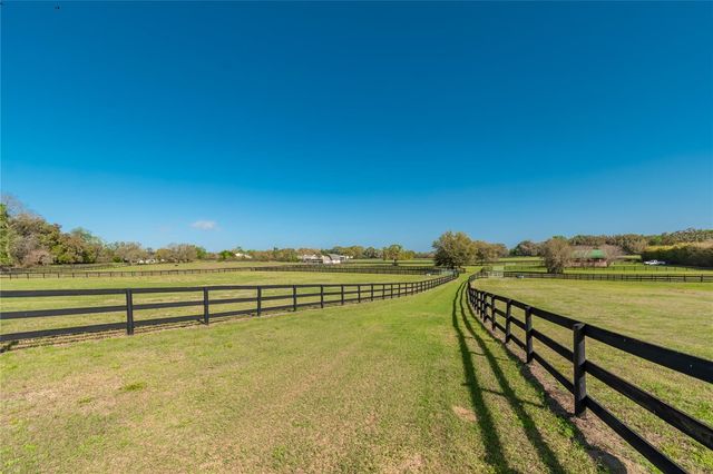 8785 NW 63RD STREET, Ocala, FL 34482