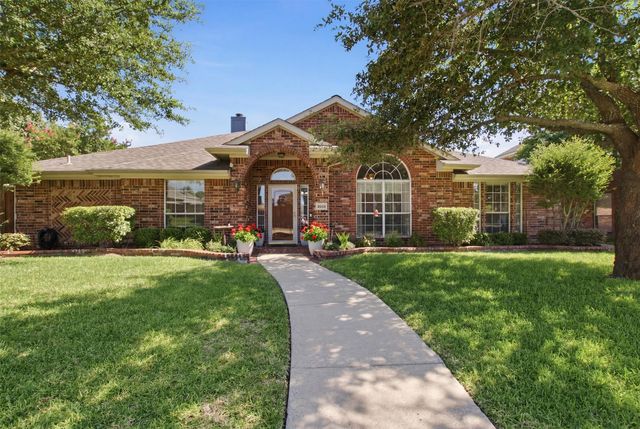 4218 Glistening Springs, Rowlett, TX 75088