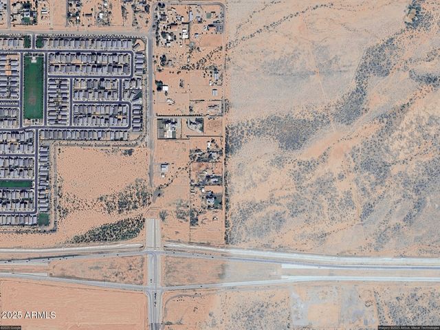 46638 N McKenzie Road, San Tan Valley, AZ 85140