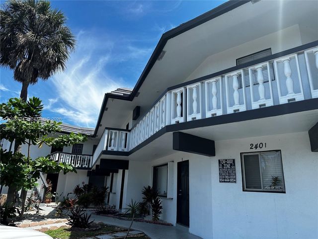 2401 NW 9th Avenue 18, Wilton Manors, FL 33311