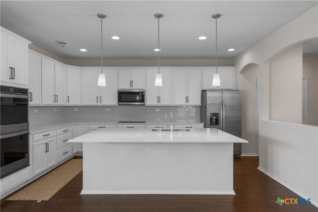 942 Blue Violet, New Braunfels, TX 78130