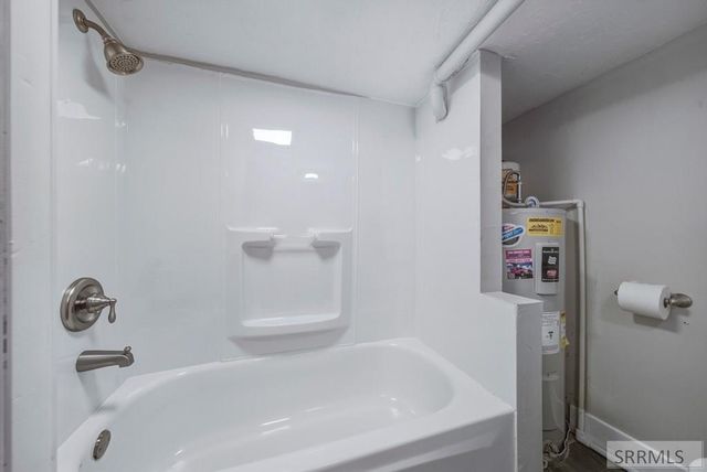 285 Lomax Street, Idaho Falls, ID 83401