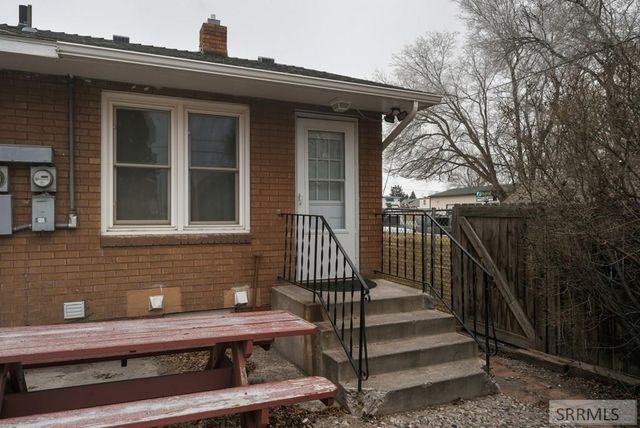 285 Lomax Street, Idaho Falls, ID 83401