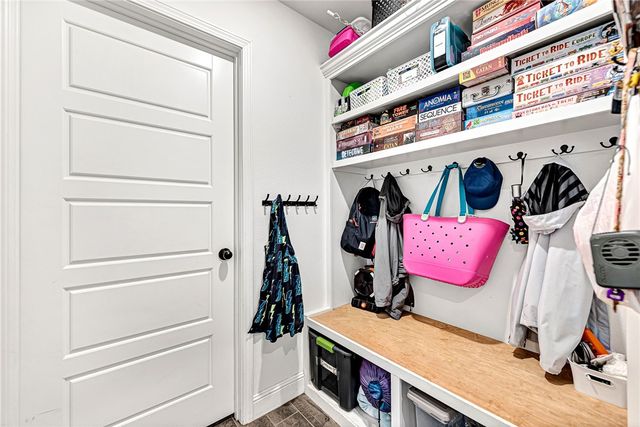 2141 Periwinkle Place, Centerton, AR 72719