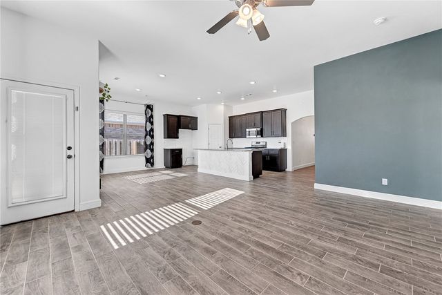 2141 Periwinkle Place, Centerton, AR 72719