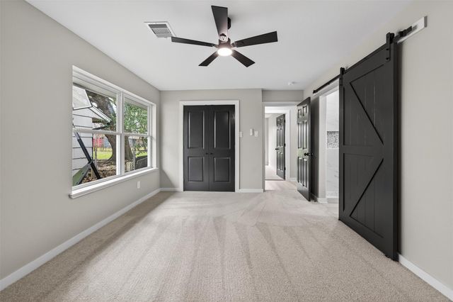 6026 Ridgeway Drive, Houston, TX 77033