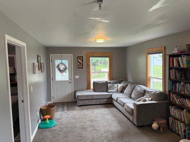604 S Maple Street, Creston, IA 50801