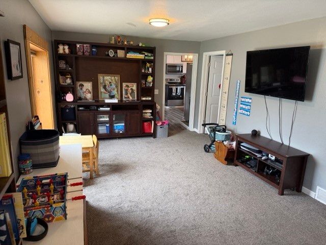 604 S Maple Street, Creston, IA 50801