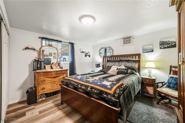 1661 West Duck Street, Pahrump, NV 89060