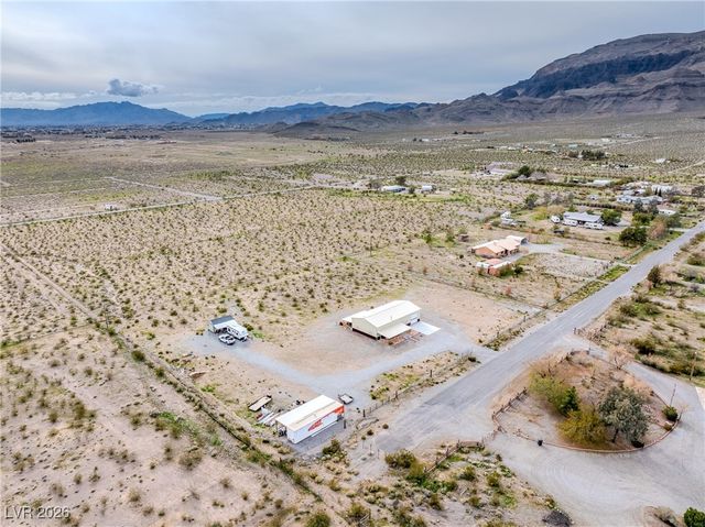 1661 West Duck Street, Pahrump, NV 89060