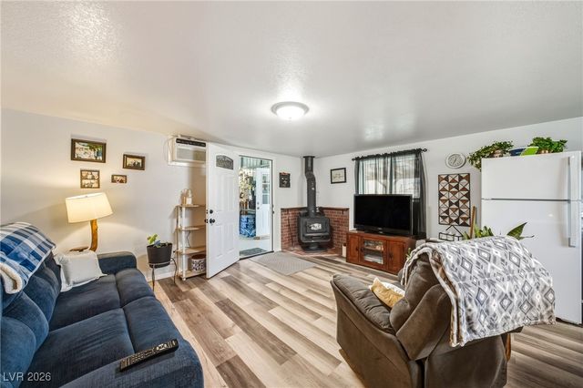 1661 West Duck Street, Pahrump, NV 89060