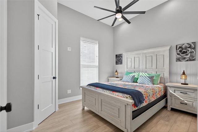 215 Laughter Lane, Port Aransas, TX 78373
