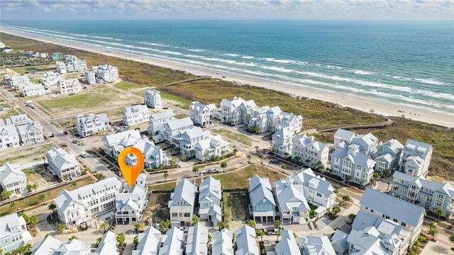215 Laughter Lane, Port Aransas, TX 78373