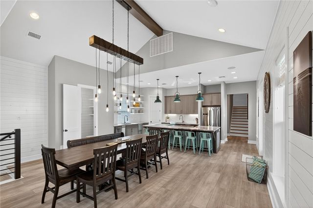 215 Laughter Lane, Port Aransas, TX 78373