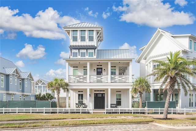 215 Laughter Lane, Port Aransas, TX 78373