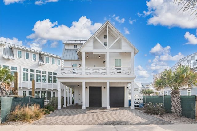 215 Laughter Lane, Port Aransas, TX 78373
