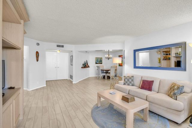 500 S Ocean Boulevard 803, Boca Raton, FL 33432