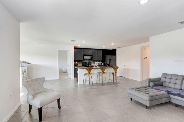 7929 SAIL CLOVER LANE, Zephyrhills, FL 33540