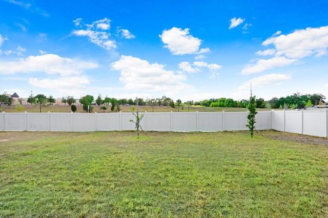 7929 SAIL CLOVER LANE, Zephyrhills, FL 33540