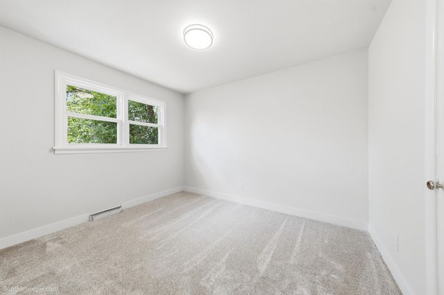 6211 N SUTHERLIN St, Spokane, WA 99205