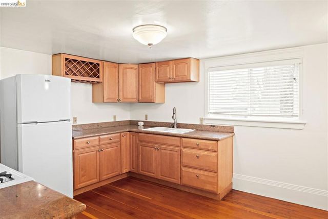 1718 Bancroft Way, Berkeley, CA 94703