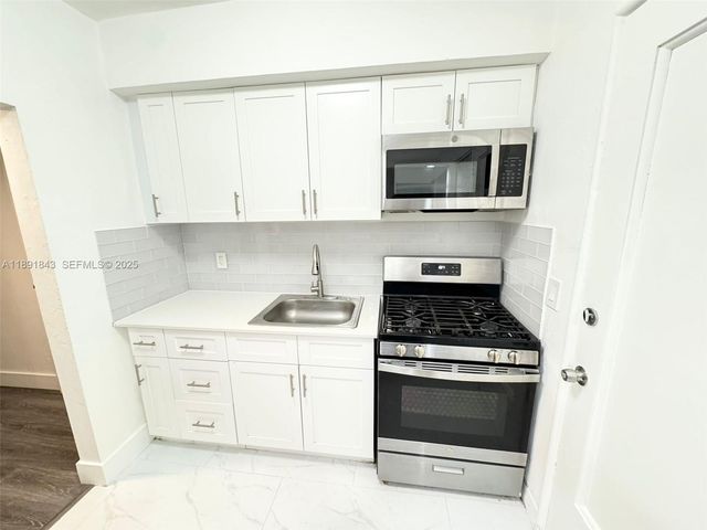 7435 Byron Avenue, Miami Beach, FL 33141