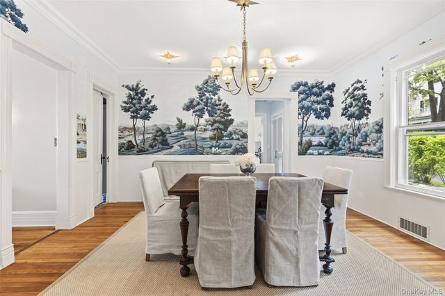 42 Mountain Avenue, Mount Kisco, NY 10549